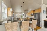 7009 Lynden Ln - Photo 11
