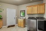 7009 Lynden Ln - Photo 19