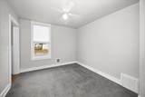 1327 Howard St - Photo 14