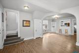 1327 Howard St - Photo 5
