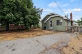 917 Bridgeport Ave - Photo 24