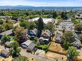 927 Augusta Ave - Photo 10