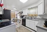 4811 Maple St - Photo 10