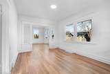 2711 Everett Ave - Photo 3