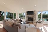 2206 Pine Hill Ln - Photo 3