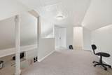 1011 Augusta Ave - Photo 10