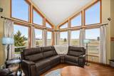 7303 Bigelow Gulch Rd - Photo 2