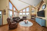 7303 Bigelow Gulch Rd - Photo 10
