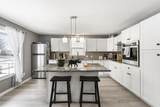 942 Baldwin Ave - Photo 11