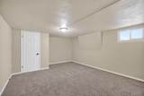 1042 Providence Ave - Photo 29