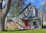 348 Rockwell Ave - Photo 1