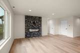 522 Stanley St - Photo 6