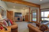 16547 Whitelaw Rd. E - Photo 33