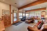 16547 Whitelaw Rd. E - Photo 34