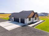 10911 Sherman Rd - Photo 40