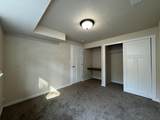 915 Pirate Ln - Photo 20