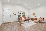 826 Thomas Ln - Photo 19