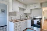 324 Everett Ave - Photo 6