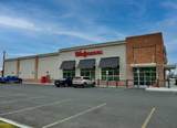 425 Bridge St - Photo 4