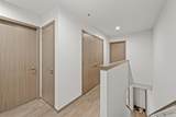 419 E St - Photo 17