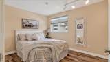 815 Beacon Ave - Photo 17