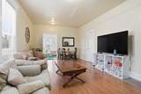 1011 Augusta Ave - Photo 2