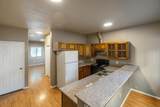 1023-1025 Knox Ave - Photo 11