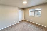1023-1025 Knox Ave - Photo 25