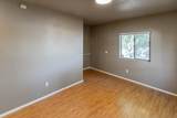 1023-1025 Knox Ave - Photo 10
