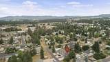 419 E St - Photo 4