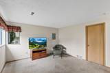 938 Calkins Dr - Photo 17