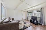 22105-16 Wellesley Ave - Photo 6
