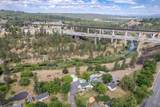 2218 10TH Ave - Photo 4