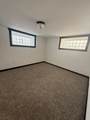 3415 Grand Blvd - Photo 24