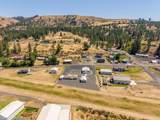 202-203 Airport Way Airport Way - Photo 43