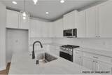 1109 - 21-Unit 21 Country Club Dr - Photo 8