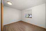 930 Calkins Dr - Photo 18