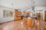 1110 Brooks Rd - Photo 9
