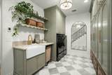 23070 Mcfarlane Rd - Photo 17