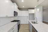 1109 - 20-20 Country Club Dr - Photo 13