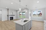 1109 - 20-20 Country Club Dr - Photo 14