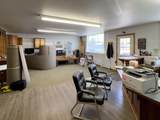 634 7th St - Photo 11