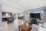 21725-33 Wellesley Ave - Photo 4