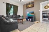 2815-2817 E Queen Av Queen Ave - Photo 16