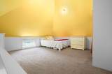 2815-2817 E Queen Av Queen Ave - Photo 9