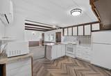 1211-# 107 Lyons Ave - Photo 14