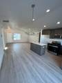 18807 Riverside Ct - Photo 6
