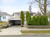 902 Crown Ave - Photo 1