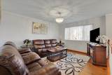 902 Crown Ave - Photo 4