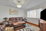 902 Crown Ave - Photo 5